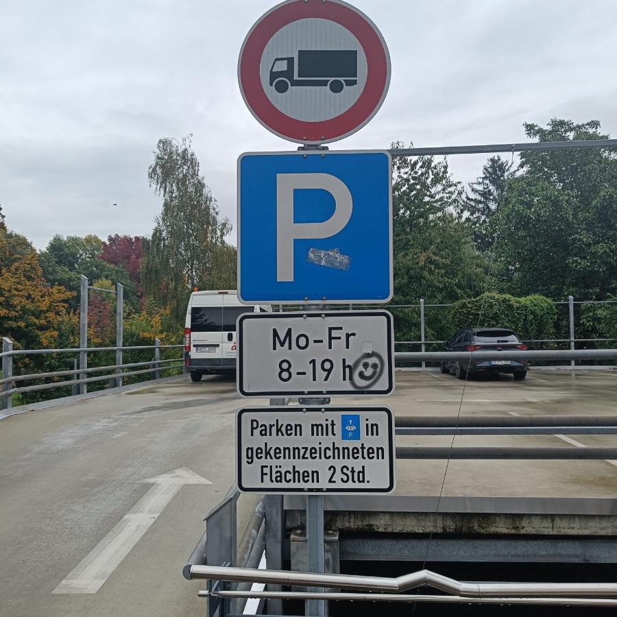 Apartments & Moeblierte Zimmer In Kahl Am Main, Kontaktloser Self Check-In, W-Lan, Schreibtisch, Duschbad, Kuechenzeile, Pkw-Plaetze Exteriör bild
