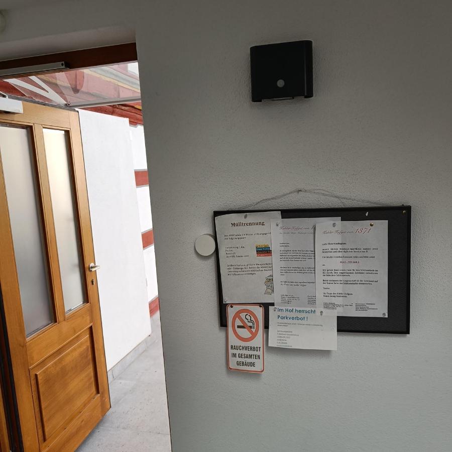 Apartments & Moeblierte Zimmer In Kahl Am Main, Kontaktloser Self Check-In, W-Lan, Schreibtisch, Duschbad, Kuechenzeile, Pkw-Plaetze Exteriör bild
