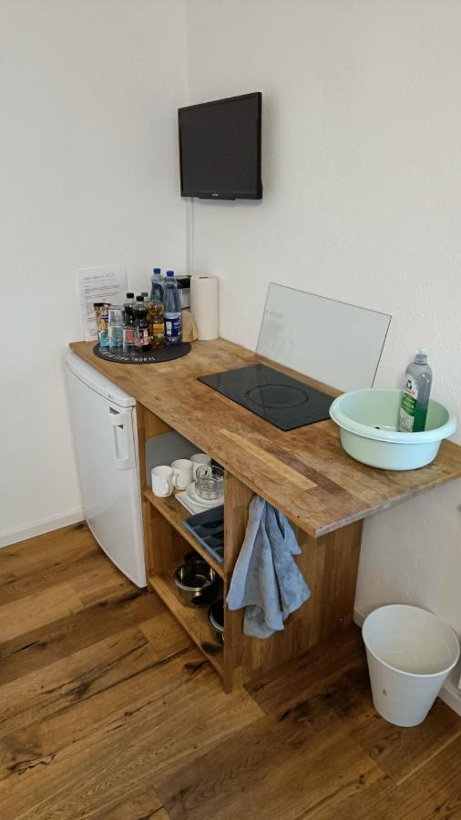 Apartments & Moeblierte Zimmer In Kahl Am Main, Kontaktloser Self Check-In, W-Lan, Schreibtisch, Duschbad, Kuechenzeile, Pkw-Plaetze Exteriör bild